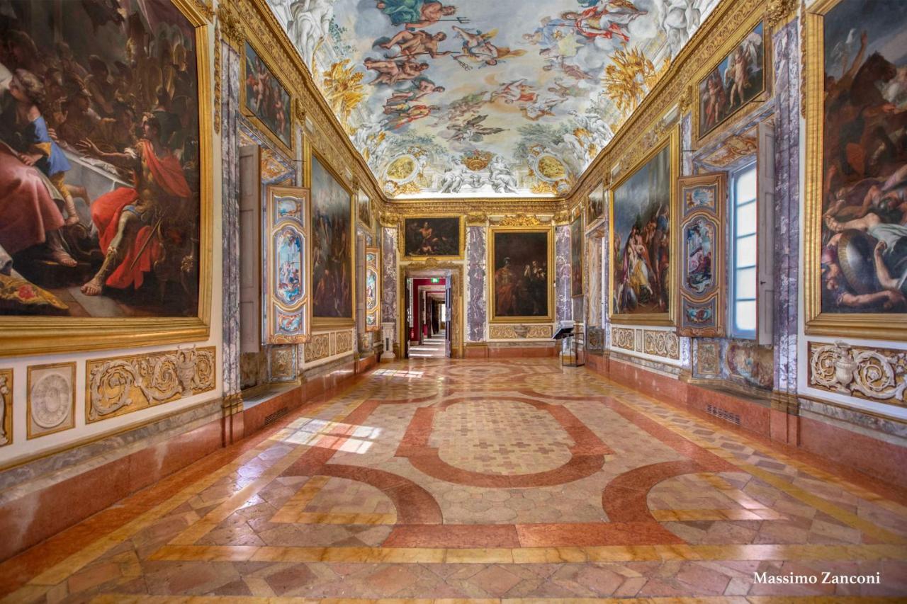 Cavour Elegante Loft In Centro Leilighet Macerata Eksteriør bilde